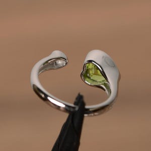 natural peridot ring heart cut August birthstone sterling silver engagement ring for women image 2