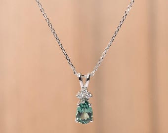 minimalist green sapphire pendant necklace pear cut 9x6 mm necklace for wedding Christmas gift