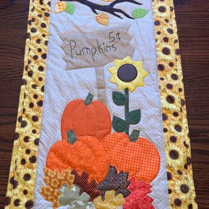 Calabaza acolchada para colgar en la pared, hecha a mano - Decoración otoñal