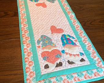 handmade quilted table runner-Valentine gnomes
