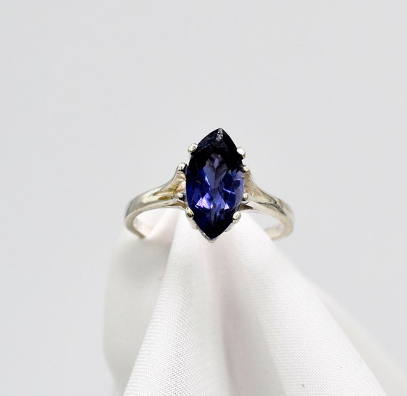 Iolite ring deals meaning