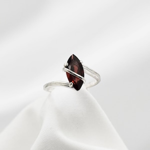 Garnet Ring,12x6mm 1.6+ct Marquise Genuine Gemstone, Set in 925 Sterling Silver Crossover Bar Ring