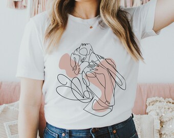 Minimalist Line Art Shirt | Feminist Shirt | WLW Art | Neutral Abstract Pattern | Minimal Line Art | Face Line Art | Natural Woman Shirt |