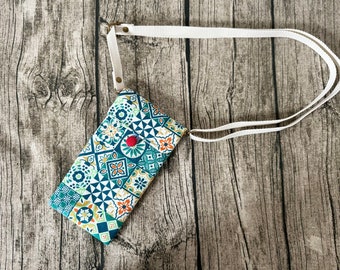 Japanese Fabric Phone Crossbody Bag: Embroidered Gift