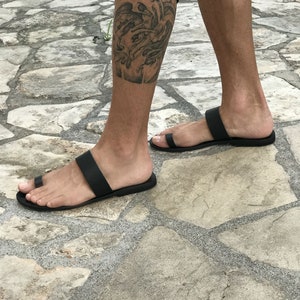 Mens Leather Sandals, Greek Sandals, Toe Ring Barefoot Gladiator Roman ...