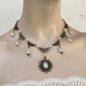 Renaissance Halskette, Perle Cabochon Halskette, Braut Perlenkette, mittelalterliche Perlenkette Tudor Cosplay mittelalterlicher Schmuck Kostüm