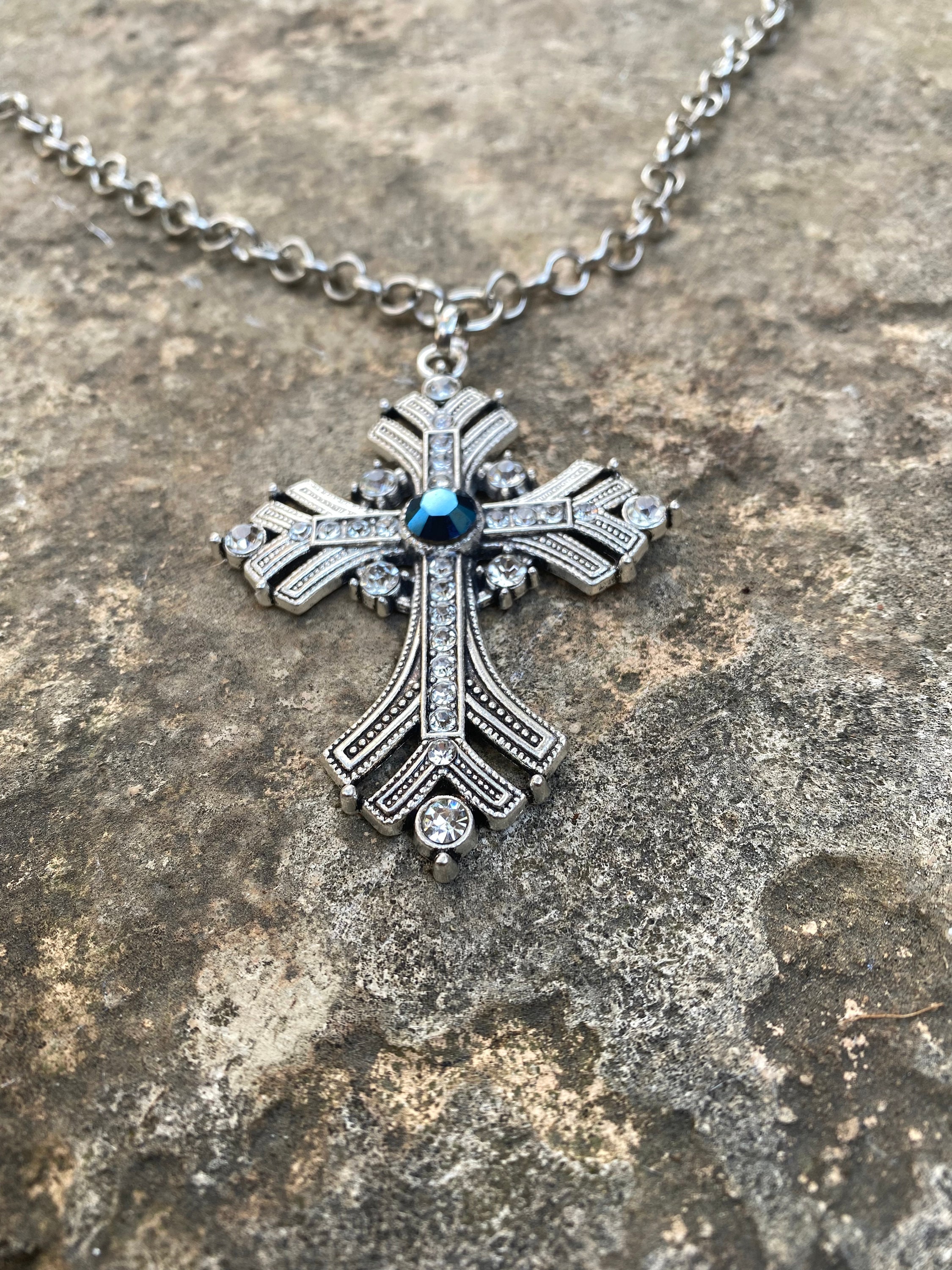 Mens gothic cross necklace sale
