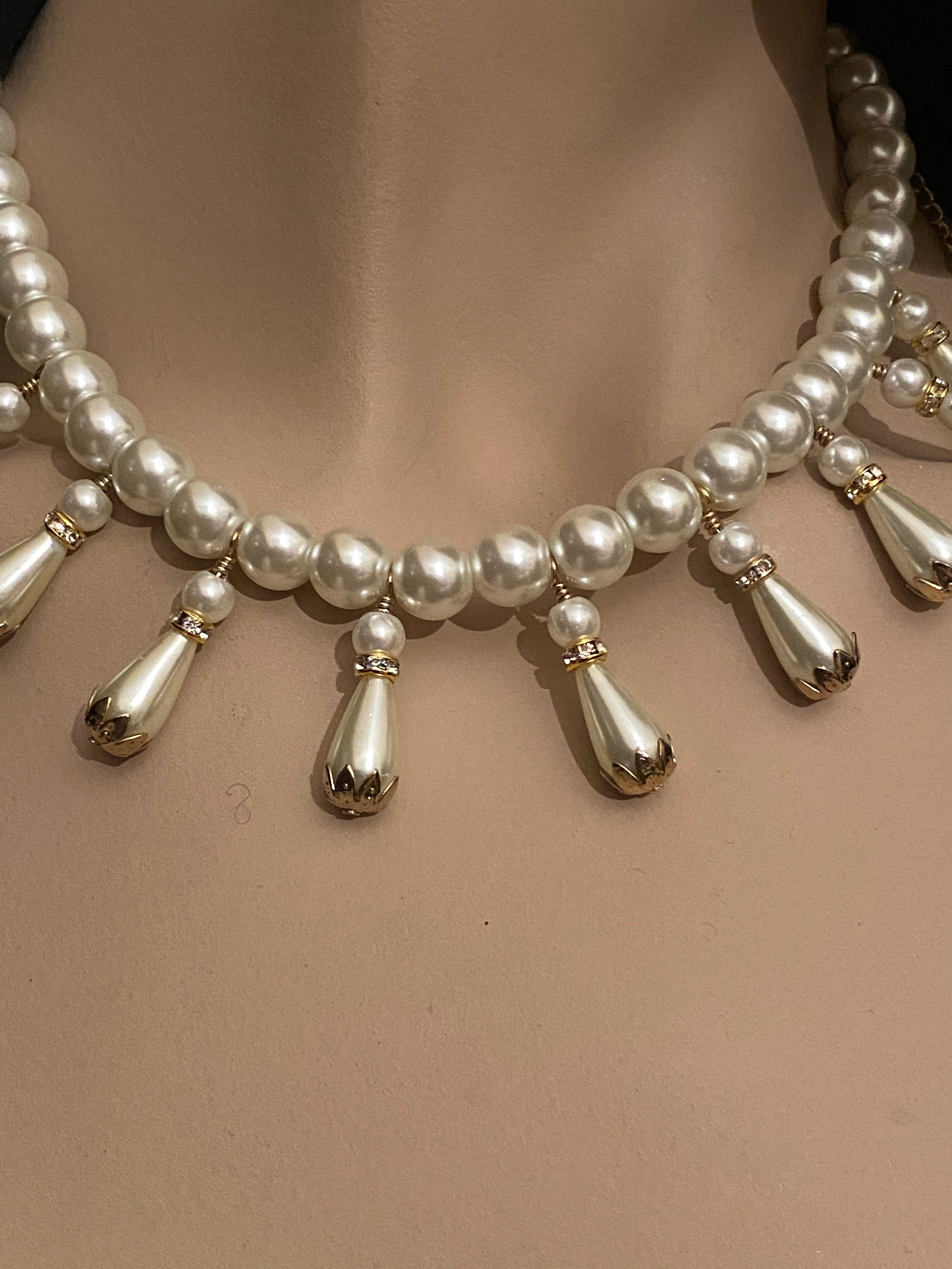 18th Century Hair Pearl Strands – Dames a la Mode