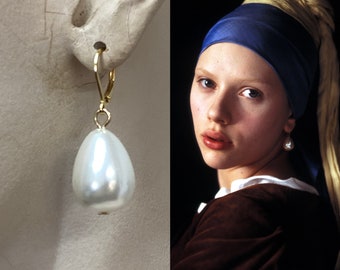 Girl with a pearl earring replica earrings, large teardrop pearl earring, Renaissance pearl earrings, Elizabethan teardrop pearl earrings