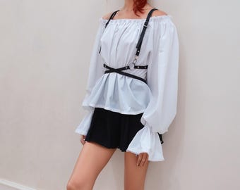 Off the shoulder Renaissance chemise blouse white cotton pirate shirt for women