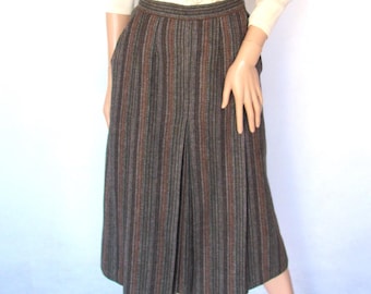 Vintage Laird Portch skirt, brown striped tweed wool, pleated, pockets, Small W26