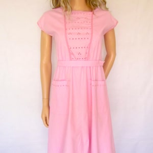 Vintage summer dress, pink cotton with pockets, sundress, square neck, x small