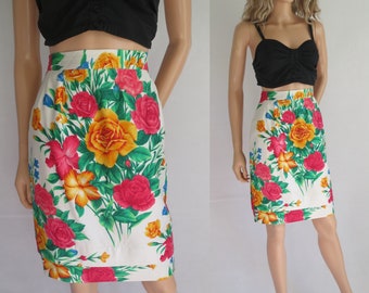 Floral summer pencil skirt, vintage retro 80's, high waist, colourful French fitted knee length summer skirt, small