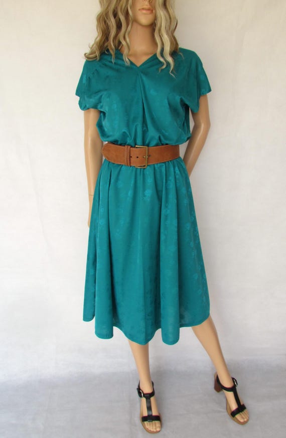 Vintage 1980's jade green dress, handmade, rose floral pattern, cap sleeve, midi dress, large 16 18 uk Vintage 1980's jade green dress, handmade, rose floral pattern, cap sleeve, midi dress, large 16 18 uk