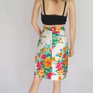 Floral summer pencil skirt, vintage retro 80's, high waist, colourful French fitted knee length summer skirt, small image 2