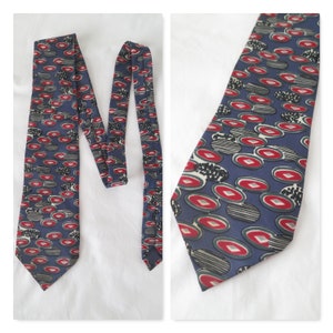 Vintage tie cravate, blue & red patterned, wide tie, french 80's neck tie