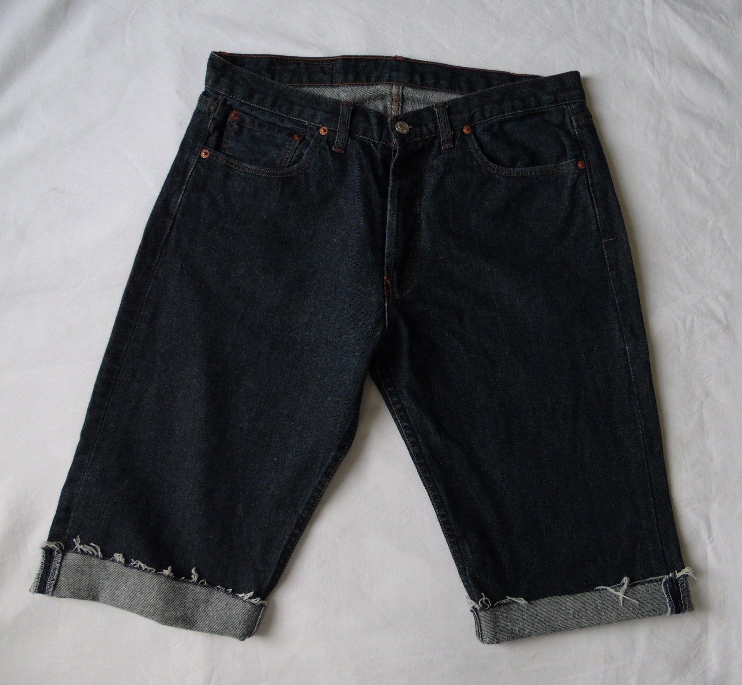 Image of Mens Vintage Levis 501 Shorts Dark Blue Denim Jean Cut Off Long Waist 34 M L