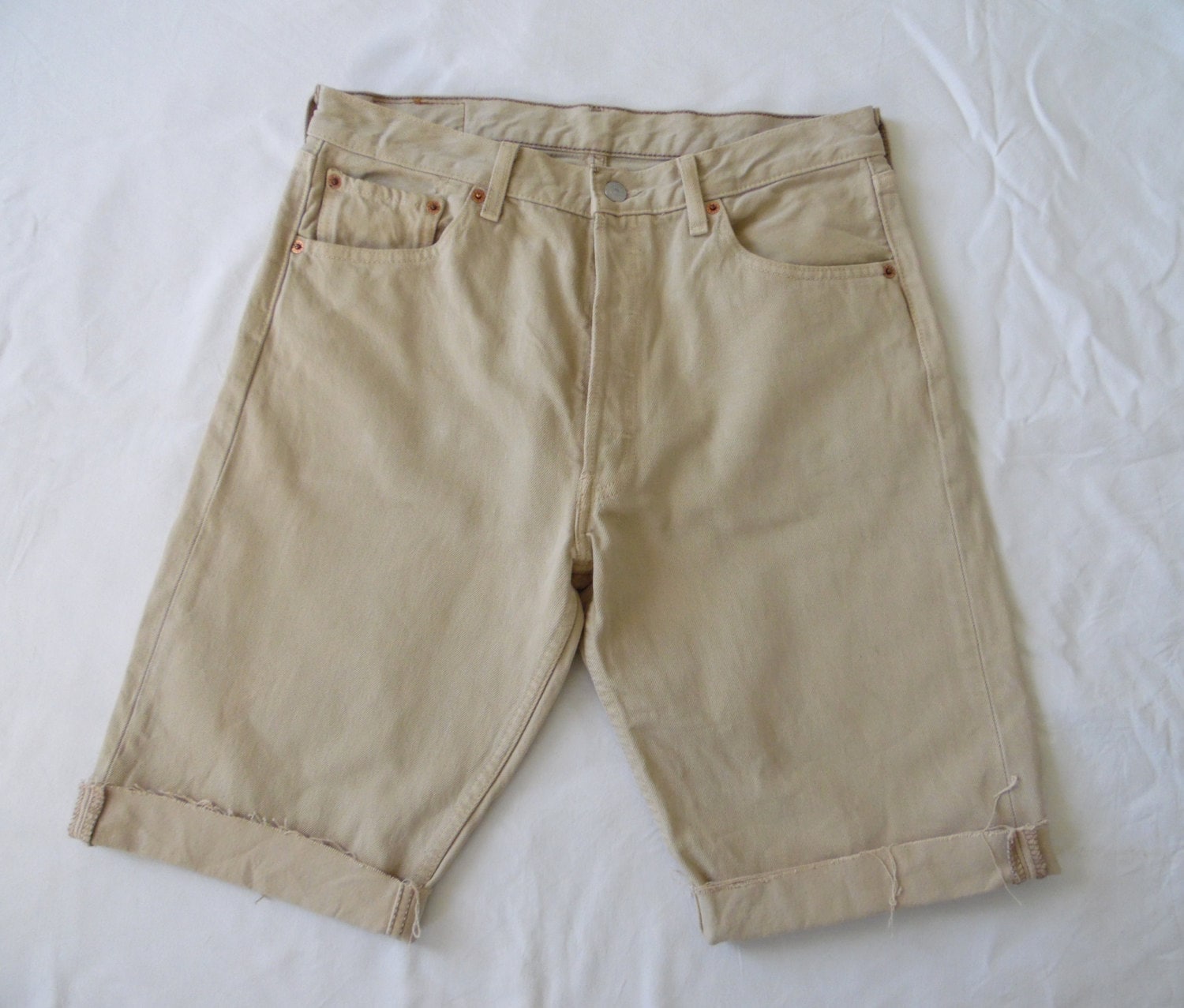 Image of Mens Levis 501 Shorts, Beige Cream Denim Jean Cut Off Long Waist 33 34, Medium