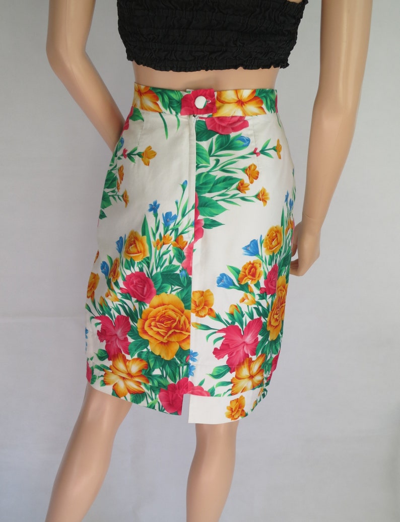 Floral summer pencil skirt, vintage retro 80's, high waist, colourful French fitted knee length summer skirt, small image 6