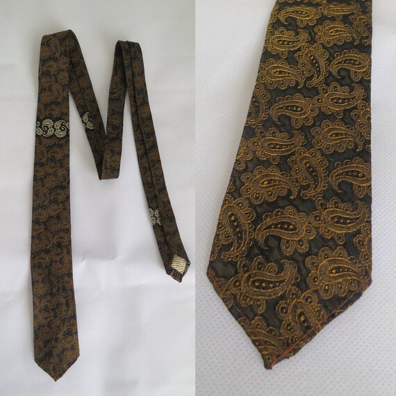 Cream and Gold Abstract Paisley Ascot Cravat Neck Tie by Sammy Men/'s Vintage 70/'s Brown Burgundy Black