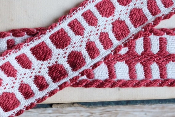 Antique 1960s woven French jacquard jacquard French ribbon trim in shades of red & white rustic motif for vintage lovers, craft couture cf24b5 Antique 1960s woven French jacquard jacquard French ribbon trim in shades of red & white rustic motif for vintage lovers, craft couture cf24b5