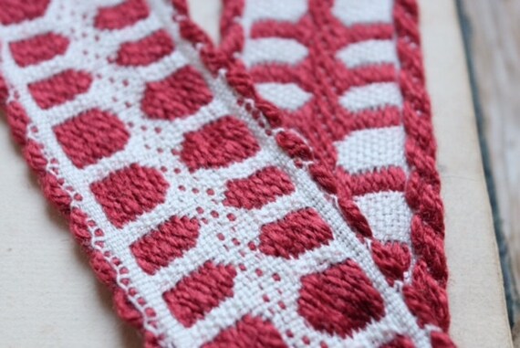 Antique 1960s woven French jacquard jacquard French ribbon trim in shades of red & white rustic motif for vintage lovers, craft couture cf24b5 Antique 1960s woven French jacquard jacquard French ribbon trim in shades of red & white rustic motif for vintage lovers, craft couture cf24b5