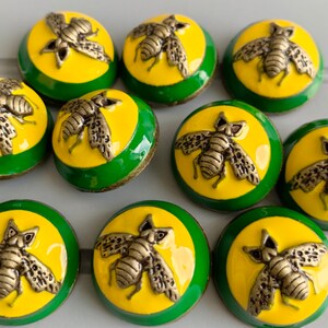 Bee metal buttons high grade 20mm 2cm DIY coats sold in packs of 9 l image 3