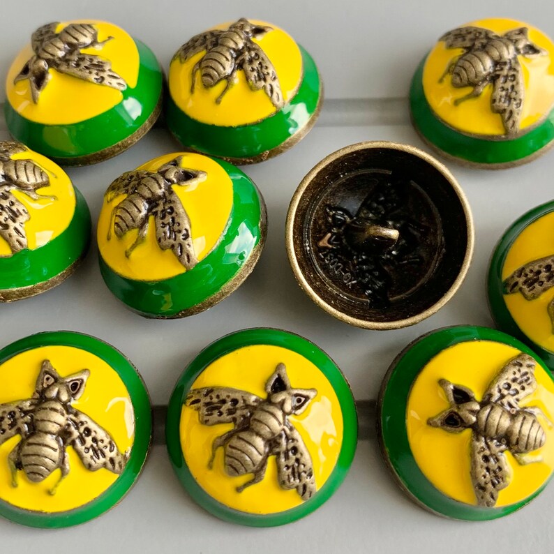 Bee metal buttons high grade 20mm 2cm DIY coats sold in packs of 9 l image 4