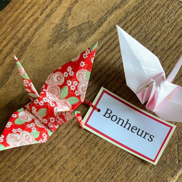 Porte-bonheur Origami, Décoration unique,  Petit cadeau grue, Décoration zen, Cadeau d’amitié