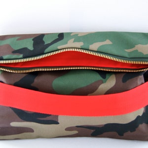 Camo Clutch | Foldover purse | zipper clutch | army green clutch | Olive green clutch| bright red interior | camouflage | Statment clutch