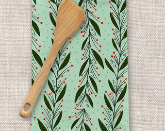 Mistletoe Linen Tea Towel: Holiday Kitchen Decor