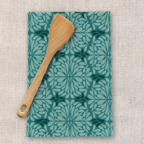Pinwheel Tea Towel | Linen Tea Towel | Housewarming Gift | Kitchen Towel | Decorative Towel | Kitchen Hand Towel