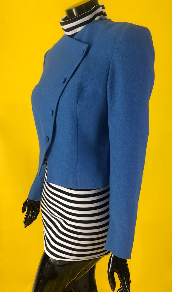 1980s Vintage Cropped Blazer - image 3