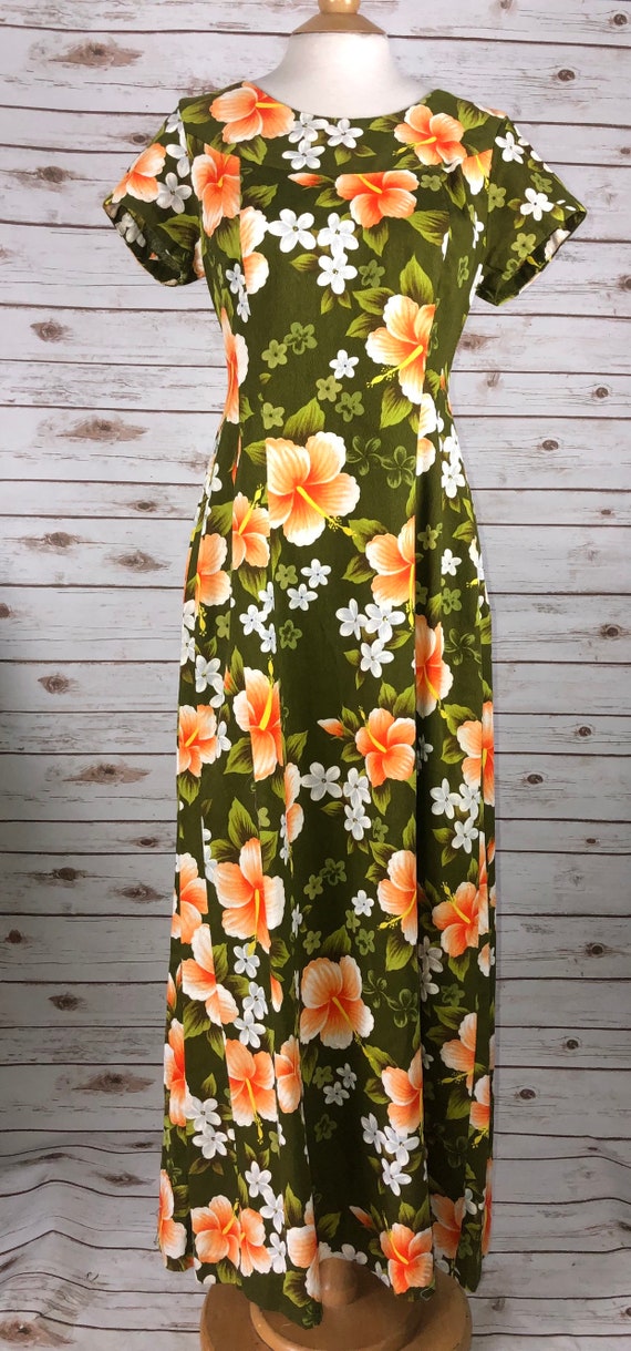 Vintage dress 1970s Green Hawaiian Flower Print D… - image 5