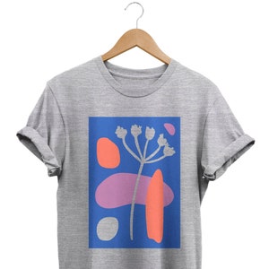 Abstract Shirt, Minimalist T-shirt, Artsy Tee, Geometric Top, Modern Art TShirt, Artistic Gift, Shapes Top, Aesthetic Clothing, 90s Clothes