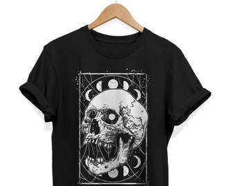 Gothic Skull with Moon Phases T-shirt, Goth Style Lunar Phases Graphic Tee, Dark Grunge Gifts