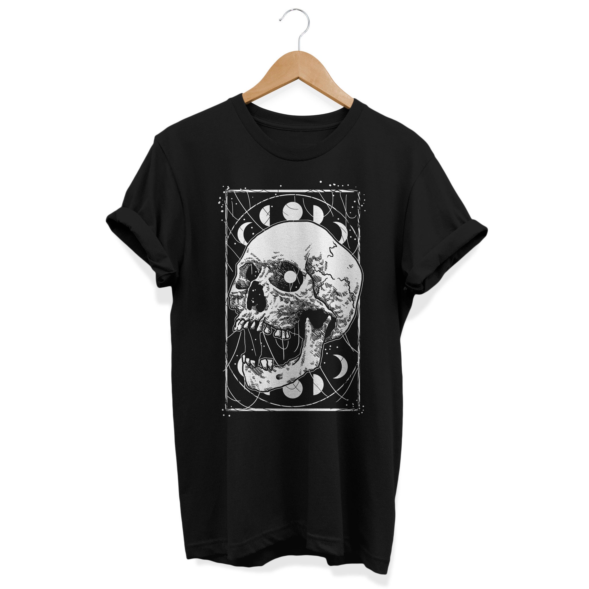 Alternative Nu Goth Clothing Women, Men Goth Aesthetic 666 Skull T-shirt 