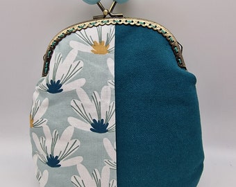 Carry everything clutch bag, hand clutch bag, click-clack clutch bag, snap clutch bag, autumn clutch bag, daisy clutch bag, teal clutch bag