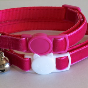 VELVET Hot Pink - Adjustable Velvet Cat collar with breakaway buckle and jingle bell