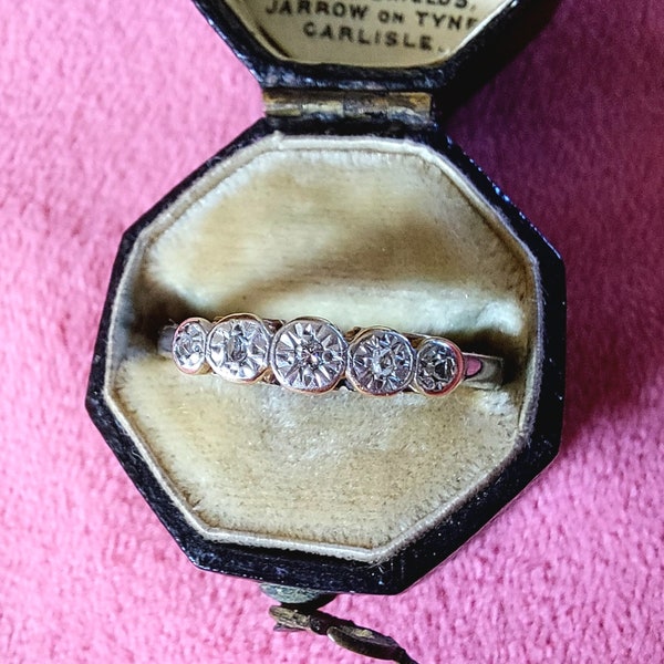 Art Deco Diamond Ring, 18K Gold and Platinum