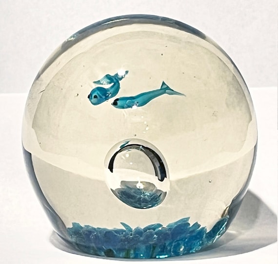 VTG Blue Fish Paperweight Clear Glass Bubble