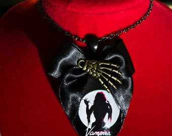 Maila's Vampire Necklace, Handmade Goth Jewelry