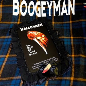 The Boogeyman wall Art, Happy Halloween, lightweight wall decor, décor, horror decor, horror movies, horror, creative gifts, gifts ideas,