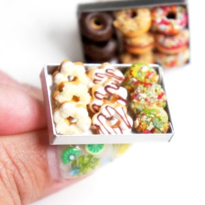 Donut-Tablett-Ring - Miniatur-Essen-Schmuck, Donuts Ring, Donut Schmuck