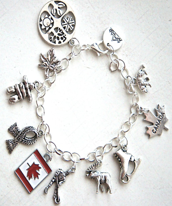 Beach Themed Charm Bracelet Seashells Bracelet - Etsy