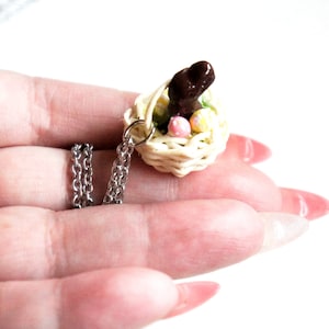 Easter Basket Necklace