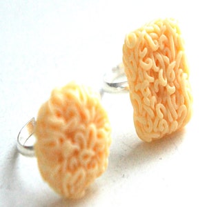 Instant Noodles Ring