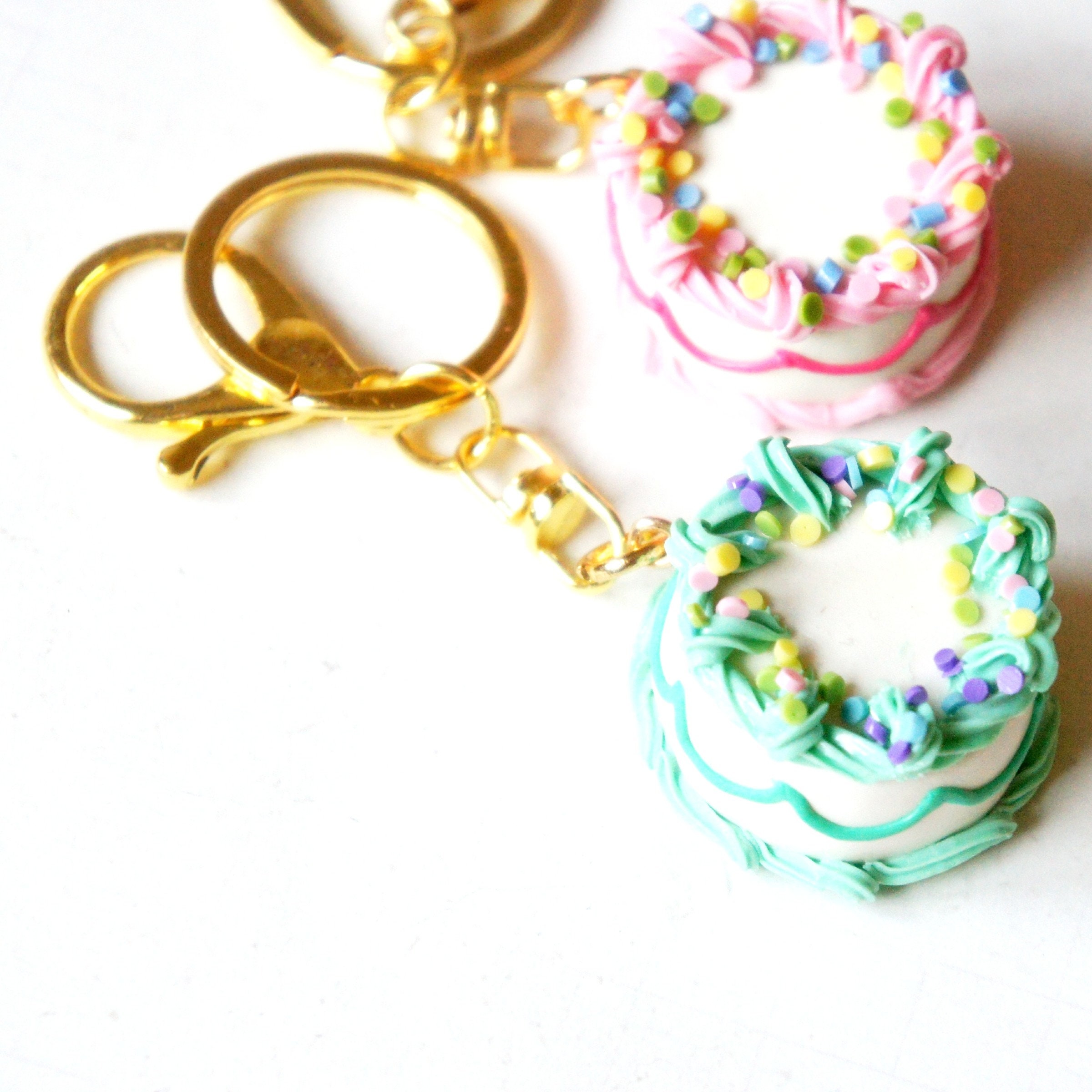 Birthday Cake Keychain - Etsy