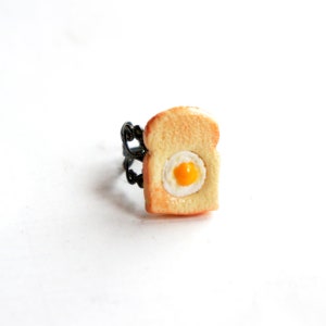 Egg in a Basket Ring- miniature food jewelry, breakfast ring, toast ring, bread ring