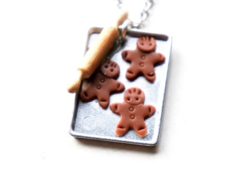 Miniature Gingerbread Cookies Necklace – Polymer Clay Christmas Food Jewelry